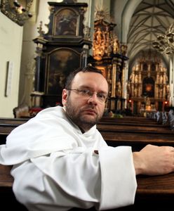 Złoto ukryte w klasztorze dominikańskim? Komisja Amber Gold przesłuchuje byłego księdza