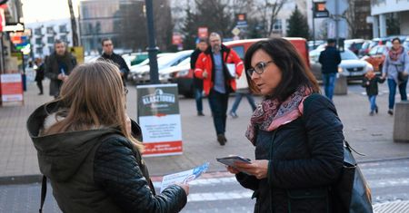 Kamila Gasiuk-Pihowicz utrzymała stanowisko w Nowoczesnej. "Mamy za sobą też pewne wygrane batalie"