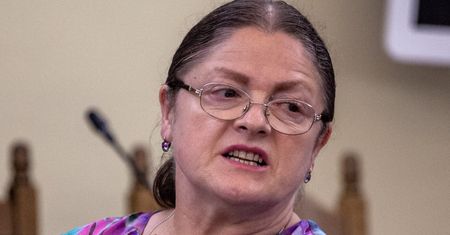 Krystyna Pawłowicz pokazała zdjęcia z młodości. "Zakochać się można"