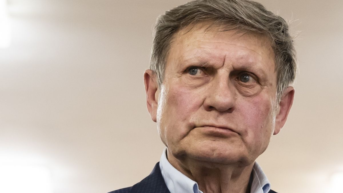 Prof. Leszek Balcerowicz reaguje na informacje PAP. 