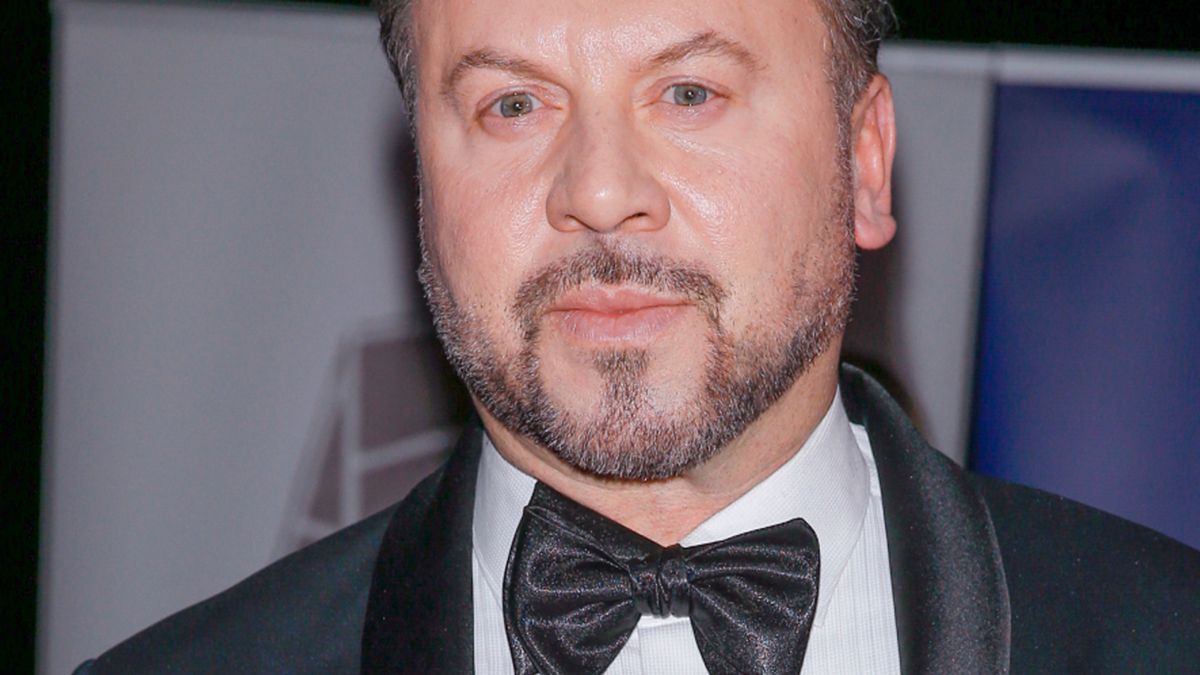 Michał Milowicz pogrążony w żałobie. Aktor przekazał smutne wieści. Stracił jedną z najbliższych osób