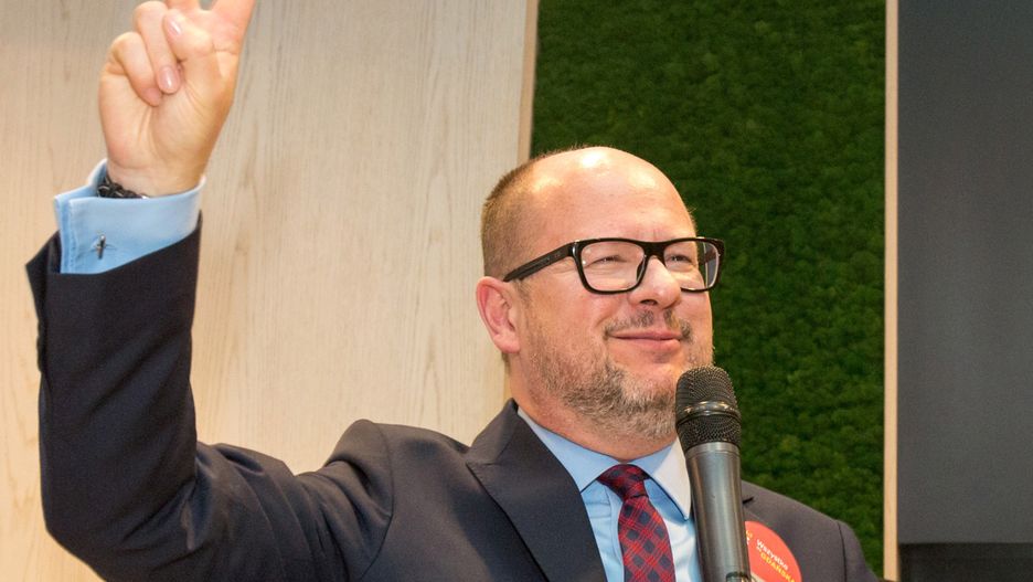 Sondaże dają zwycięstwo Pawłowi Adamowiczowi w drugiej turze