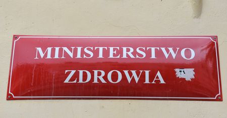 Ministerstwo Zdrowia. "Pracownicy muszą podpisywać lojalki"