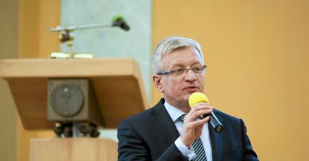 Ksiądz odprawi mszę w intencji prezydenta Poznania. Jacek Jaśkowiak weźmie w niej udział