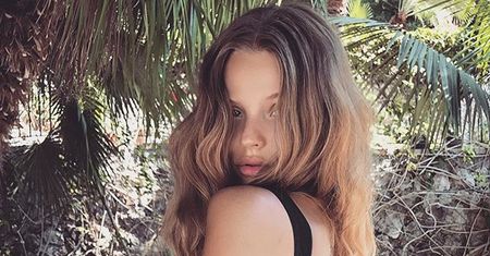 "Jakiś problem? Możesz przestać mnie obserwować". Frąckowiak pozuje topless