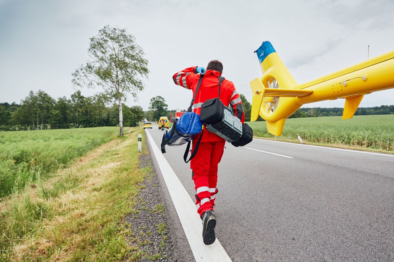 Wypadek podczas kolonii. Chłopiec wypadł przez okno