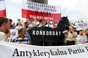 Manifestacja antyklerykałów