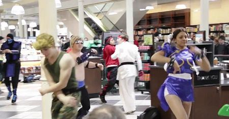 Wojownicy ze Street Fighter i Mortal Kombat szaleją po ulicach
