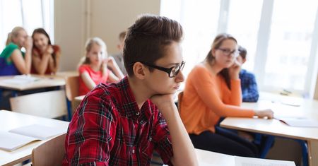 "Uczę się w weekendy". Reforma edukacji zabija dzieciństwo 7-klasistów