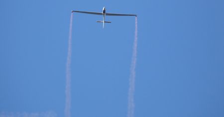 Krosno. Szybowiec runął na ziemię. Ranny 56-letni pilot