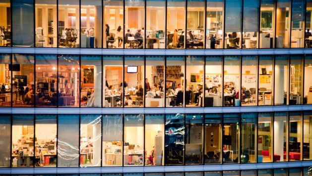 Najwięcej biurowców powstaje w Warszawie 