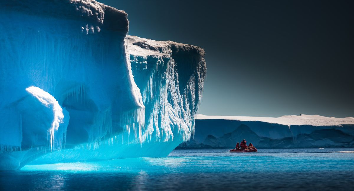 Dryfujący lodowiec zagrożeniem dla naszej planety? Eksperci wyjaśniają