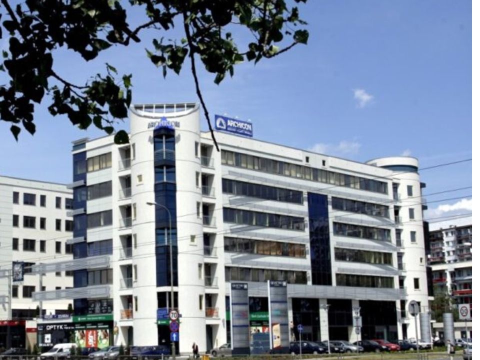 Wrocław: Santander zamknął placówkę w Quatro Forum, przy ulicy Legnickiej. U pracownika wykryto koronawirusa.