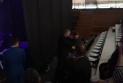 Konwencja Gowina. Fotoreporterowi wykręcano ręce. "Wypier...j". Usłyszał przeprosiny