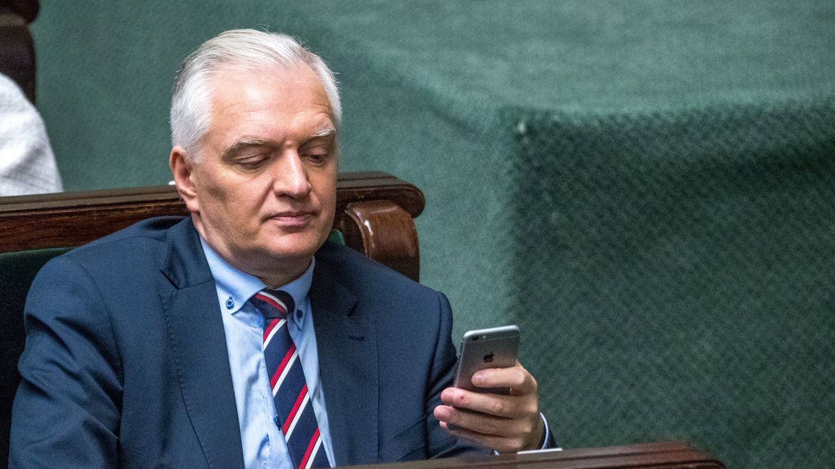 Jarosław Gowin chce, by telekomy zwolniły z opłat za internet studentów i doktorantów