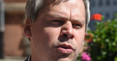 Wiceszef partii Gowina został prezesem państwowej spółki. Jest historykiem z wykształcenia