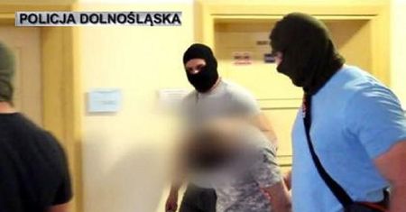Mrowiny. Jakub A. za kratkami. Nie ma opinii biegłych. Będzie przedłużenie aresztu