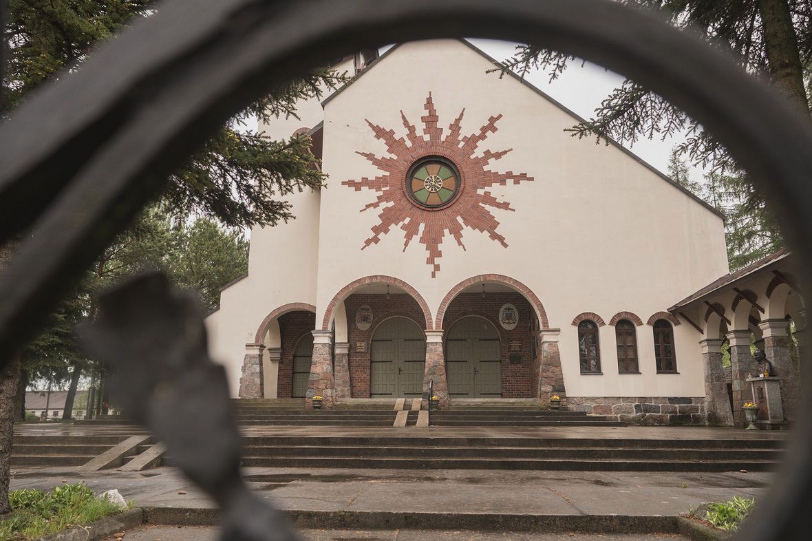 Kościół w Bobrówce. 