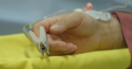 Łódź. Kobieta upiła się metanolem. Miała aż 6 promili i nic jej nie grozi