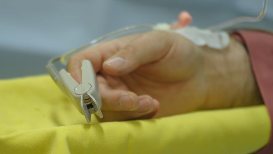 Łódź. Kobieta wypiła litr metanolu