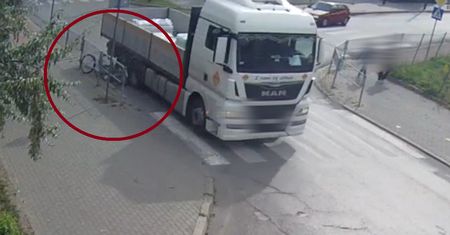 Koszmarny wypadek. Kierowca ciężarówki nie zauważył rowerzystki