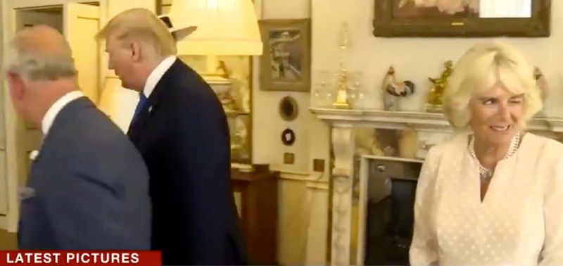 Camilla Parker Bowles puściła oczko na spotkaniu z Trumpem. Ludzie "rozgryźli" gest