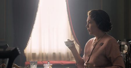 "The Crown". Oficjalna data premiery i pierwszy teaser z Olivią Colman