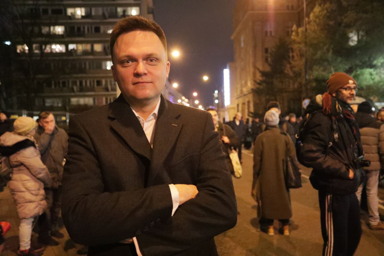 Szymon Hołownia na środowej manifestacji w obronie sędziów