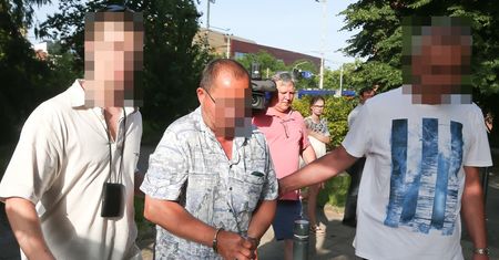 Wrocław. Ranił nożem księdza przez film "Tylko nie mówi nikomu"? Sekielski zapowiada pozwy