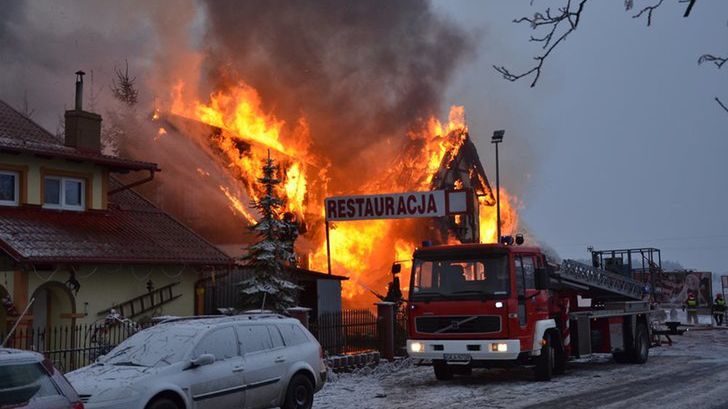 Pożar pochłonął "Przystanek Łosoś" w Egiertowie