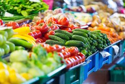 Sierpniowe hity ze straganu. Jak wybierać sezonowe produkty