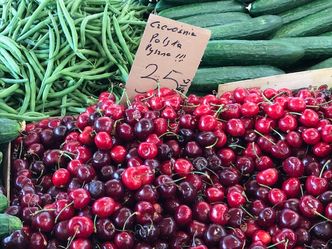Są już polskie czereśnie. Jest znacznie drożej niż w zeszłym roku