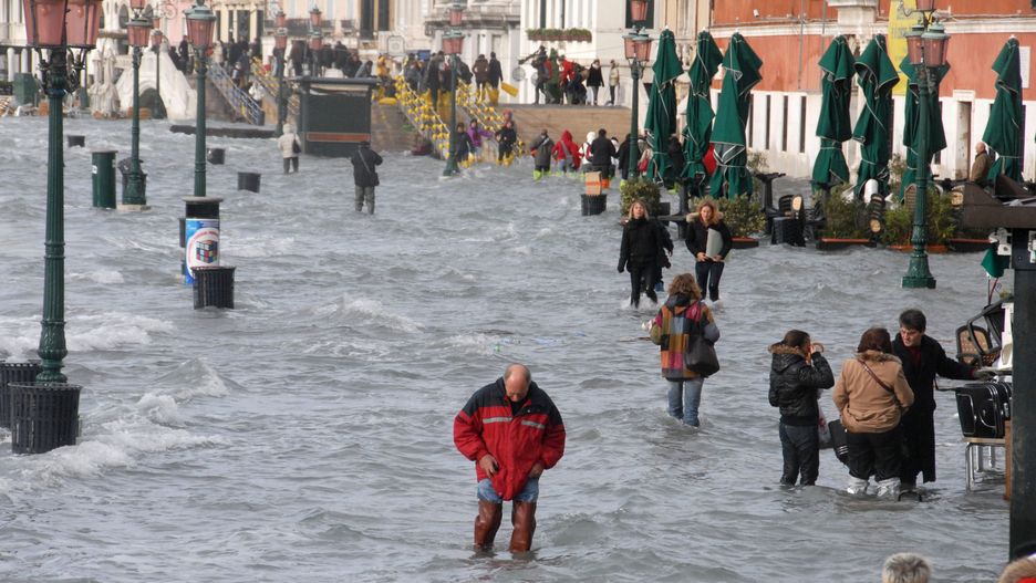 Powodzie to jedne z wielu skutków zmian klimatu. 
