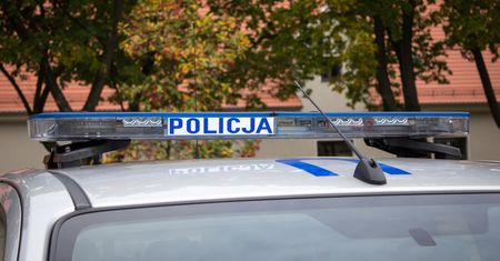 Łódzkie. Kierowca BMW poszukiwany. Znają część rejestracji