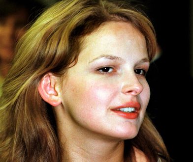 Życie Dominiki Ostałowskiej jest pełne skandali! Zniszczyła wieloletni związek i romansowała na planie serialu