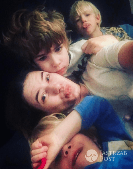 Karolina Malinowska z synami na Instagramie