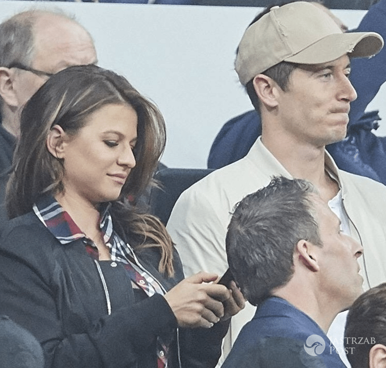 Robert Lewandowski z ciężarną żoną