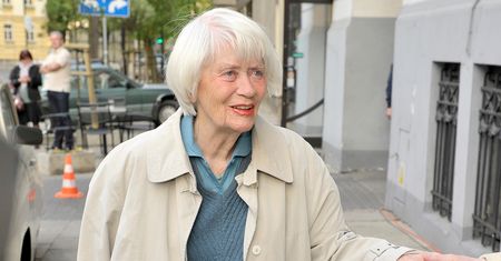 Alina Janowska może w chorobie liczyć na wsparcie najbliższych