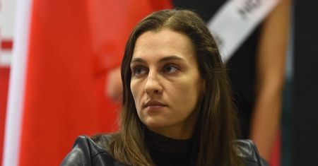 Ewa Piątkowska pracuje na Lotnisku Chopina. "W boksie nie jest kolorowo"