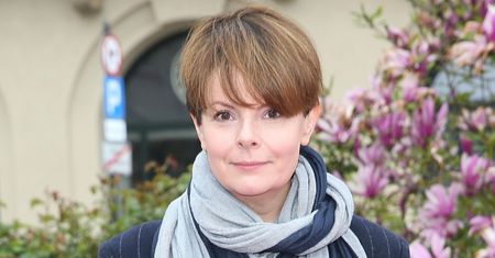 Korwin Piotrowska zmieniła fryzurę. Wygląda lepiej?