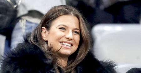 Anna Lewandowska staje na głowie. Lepiej jej nie naśladować