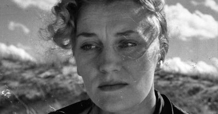 Irena Laskowska nie żyje. Gwiazda produkcji "Ostatni dzień lata" i "Krzyżacy" miała 94 lata