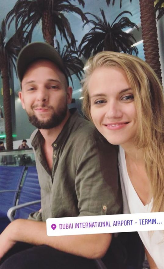 Agnieszka Kaczorowska i Maciej Pela pojechali w podróż poślubną. Ależ oni się kochają