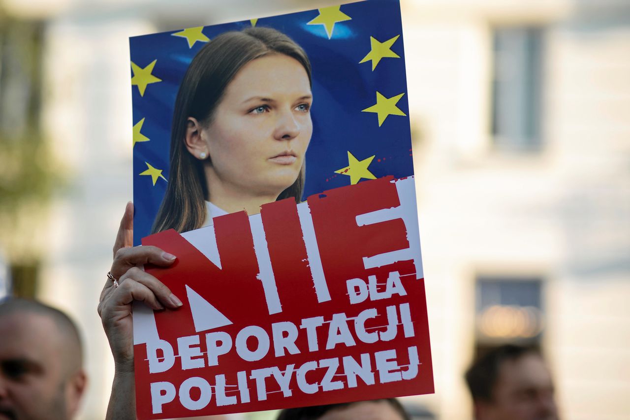 Kozłowska w Parlamencie Europejskim. "Postsowieckie standardy w Polsce"