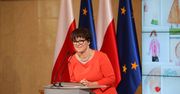 Kruczoczarne włosy zamieniła na platynę. Posłanka PO przeszła wiosenną metamorfozę