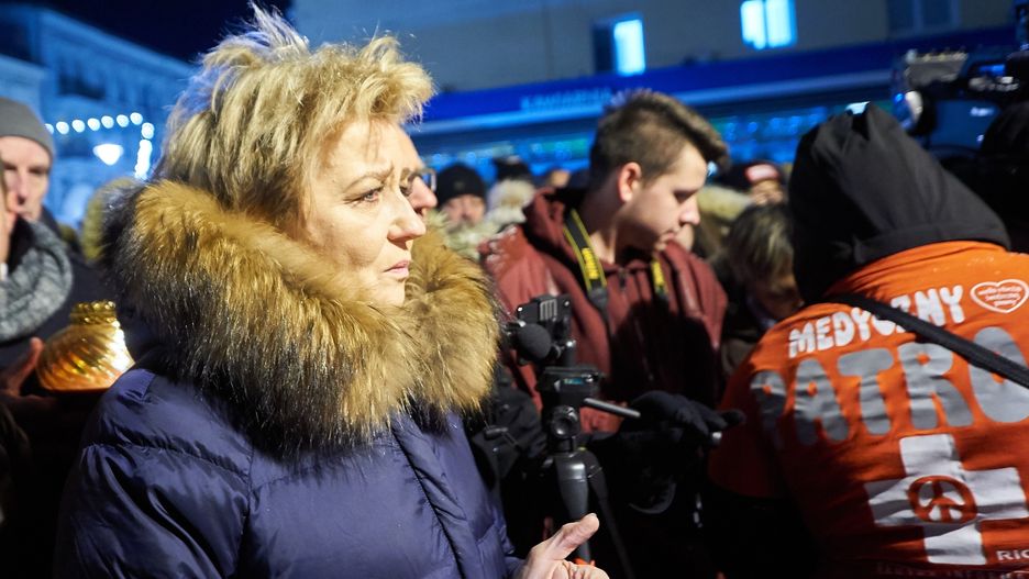Hanna Zdanowska na wiecu przeciw przemocy po śmierci prezydenta Gdańska Pawła Adamowicza.