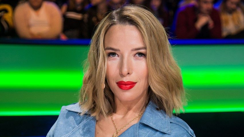 Ewa Chodakowska promuje swoją linię kostiumów kąpielowych na lotnisku Chopina