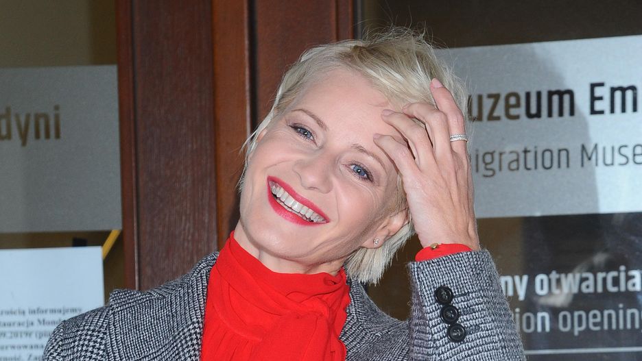 Małgorzata Kożuchowska w czerni na premierze "Procederu"