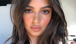 Emily Ratajkowski zrzuciła stanik. Jej zdjęcie topless robi furorę w sieci