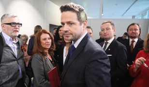 Rafał Trzaskowski krytykuje szefową MEN. I zaprzecza "nauce masturbacji" w szkołach